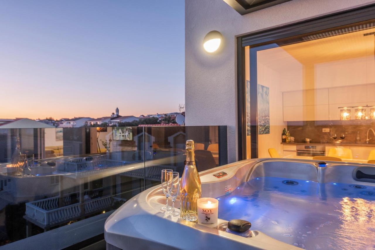 Mediteran Luxury Penthouse With Jacuzzi Mandre Exterior foto
